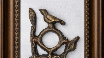 “Lo” by Eleanor Mitten, Bronze, 4 x 4 inches