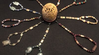 Robin M Moshrefzadeh, Inherited Haven, Assorted Beads, 2 feet by 1.5 feet